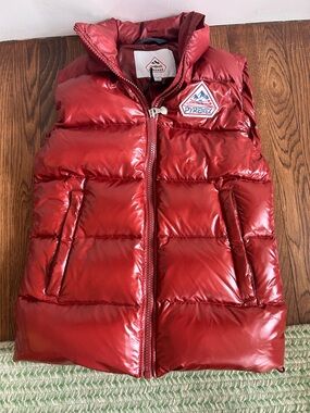 Pyrenex Shiny Red Quilted Puffer Vest